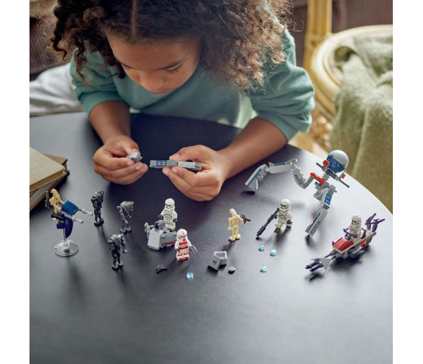LEGO Star Wars™ 75372 Zestaw z żołnierzem armii klonów i droidem - 1203565 - zdjęcie 13